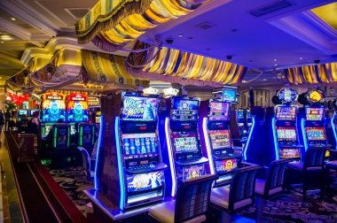 jav togel live dealer revealing Dragon and Tiger cards